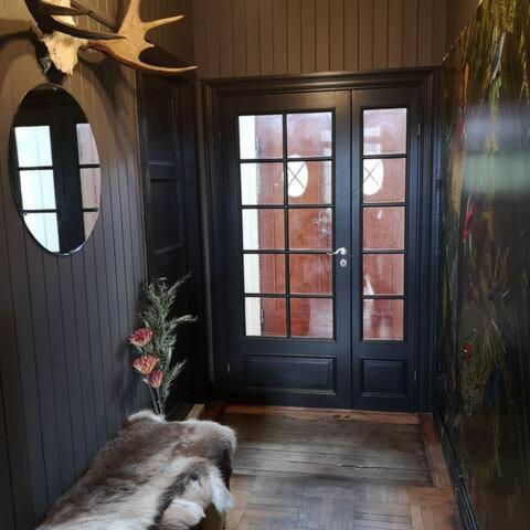 Wergelandshuset, egen leilighet 60 m2 Appartement Kristiansand Buitenkant foto