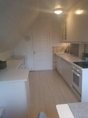 Wergelandshuset, egen leilighet 60 m2 Appartement Kristiansand Buitenkant foto