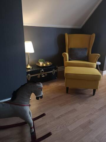 Wergelandshuset, egen leilighet 60 m2 Appartement Kristiansand Buitenkant foto
